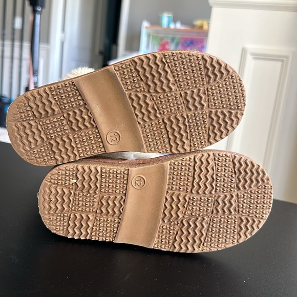 Tall brown fall/winter toddler boots with faux fur - Picture 6 of 6